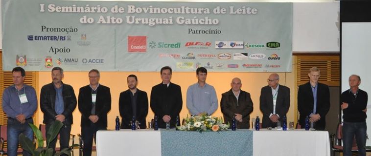 Você está visualizando atualmente 1º Seminário de Bovinocultura de Leite do Alto Uruguai reúne grande público