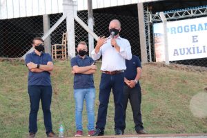 Leia mais sobre o artigo PRESIDENTE DA AMAU PARTICIPA DE INAUGURAÇÃO DO ASFALTO EM PONTE PRETA