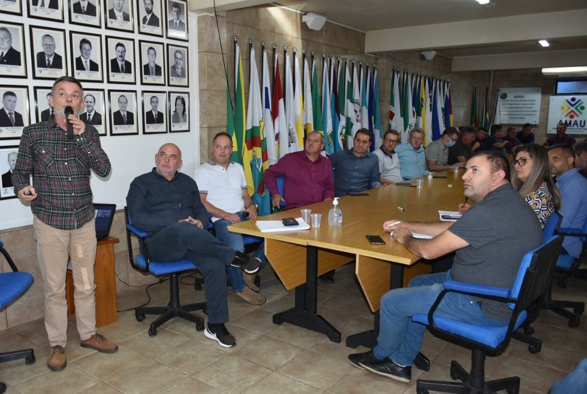 Você está visualizando atualmente HOSPITAL SANTA TEREZINHA APRESENTA INDICADORES PARA A AMAU