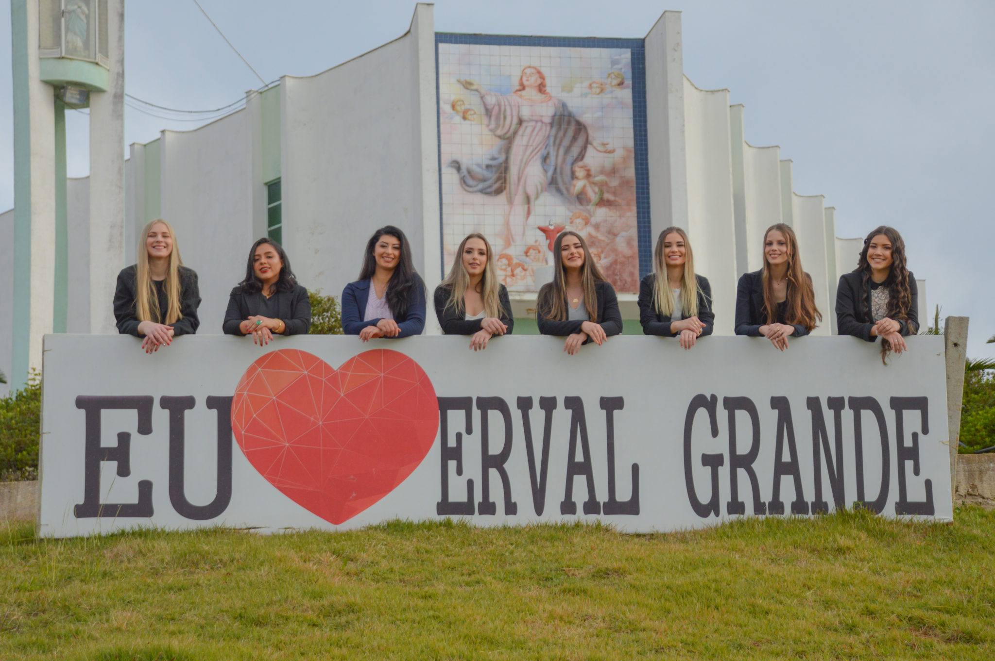 Você está visualizando atualmente Município de Erval Grande escolherá nova corte de soberanas