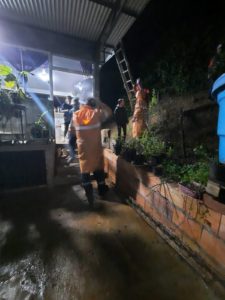 Leia mais sobre o artigo CHUVA EM EXCESSO MOBILIZA DEFESA CIVIL E FORÇA VOLUNTÁRIA