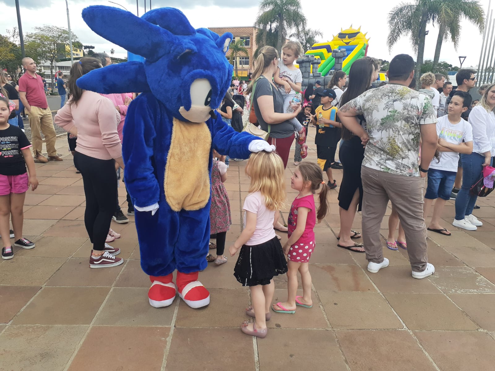 Leia mais sobre o artigo SEGUNDO TOUR KIDS REÚNE CENTENAS DE PESSOAS NO FIM DE SEMANA