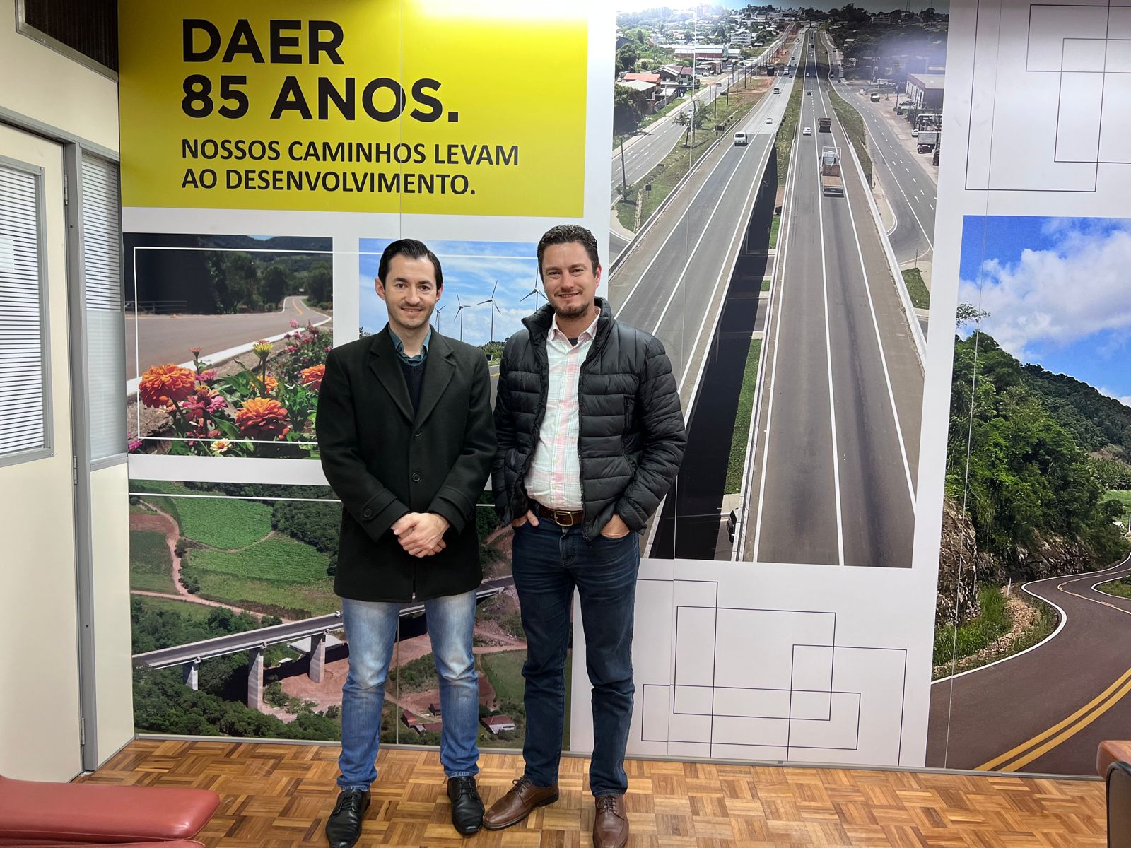 Você está visualizando atualmente Obras de infraestrutura do Alto Uruguai pauta reunião como vice-governador