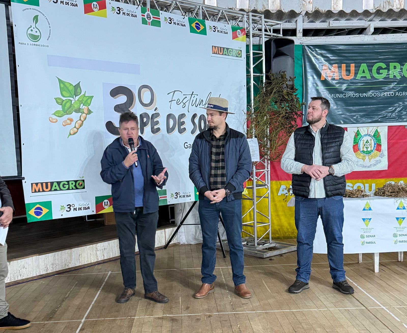 No momento, você está visualizando AMAU prestigia o 3º Festival do Pé de Soja em Gaurama