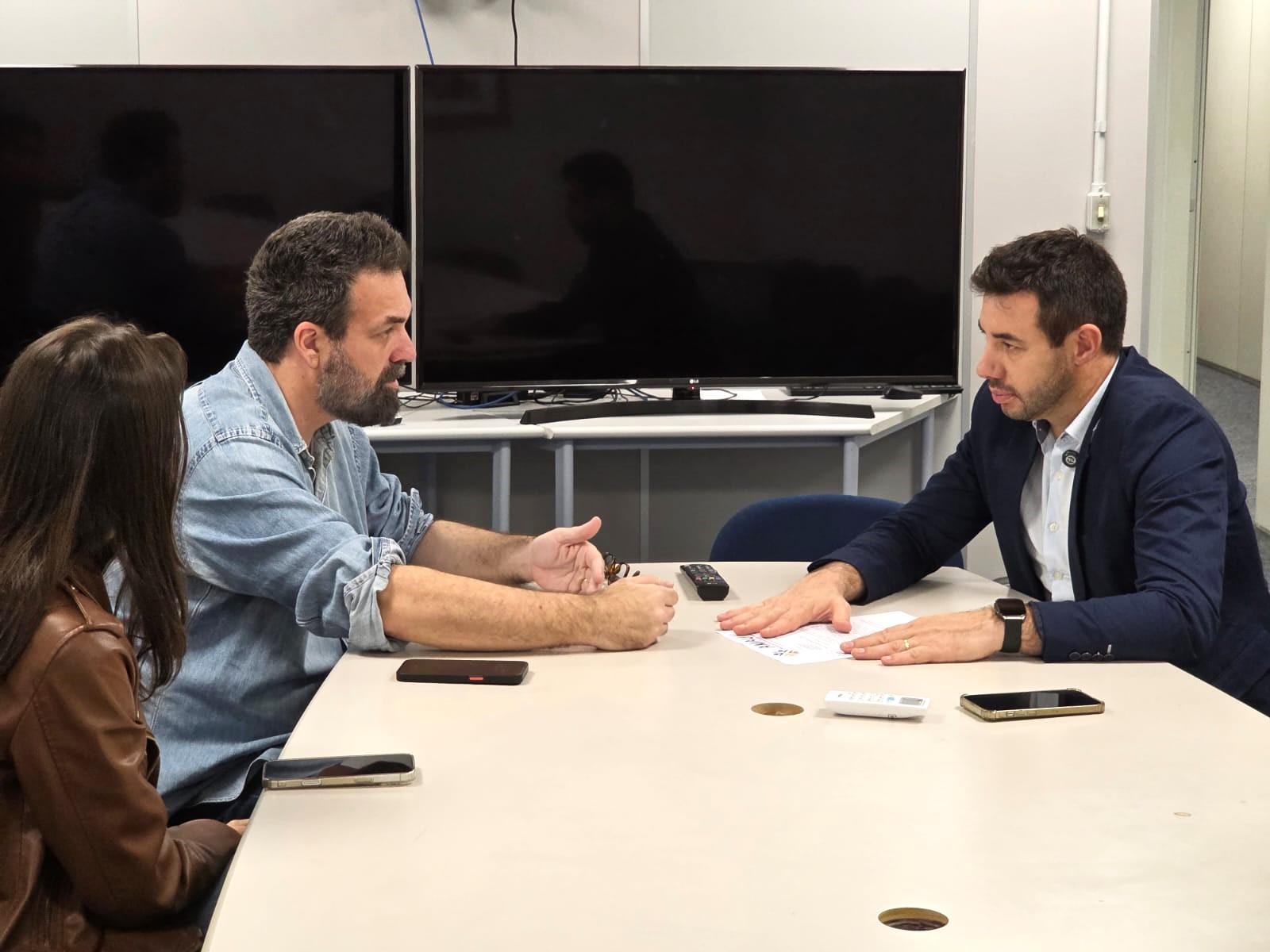 No momento, você está visualizando Após duas enxurradas em menos de 30 dias, presidente da AMAU busca recursos em Porto Alegre para recuperação dos municípios