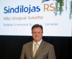 Leia mais sobre o artigo AMAU parabeniza Gelso Miola, que assume como 1º vice-presidente do Sistema Fecomércio-RS/Sesc/Senac e IFEP
